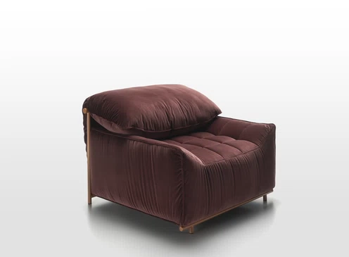 Alias_60A_Maddy-armchair_2