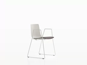 Alias_89B_S_Slim-chair-sledge-arm-soft-S_1