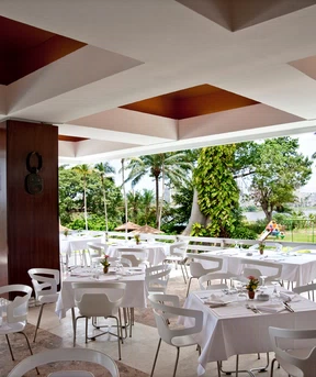 Alias_Hotel-Ivoire-restaurant-le-Pavillo-Abidjan_1