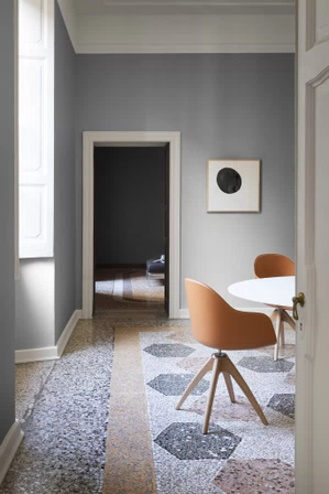 Alias_Set_Home_NEW-LADY_1